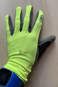 {{productViewItem.photos[photoViewList.activeNavIndex].Alt || productViewItem.photos[photoViewList.activeNavIndex].Description || 'Перчатки VIPSPORT для лыжероллеров Lemon'}}