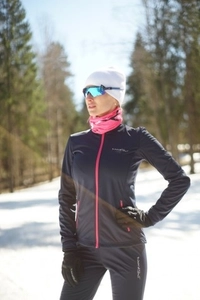 {{productViewItem.photos[photoViewList.activeNavIndex].Alt || productViewItem.photos[photoViewList.activeNavIndex].Description || 'Костюм разминочный NORDSKI Motion Softshell женский BlueBerry/Pink'}}